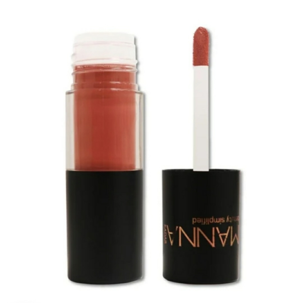 Manna Kadar Lipstick
